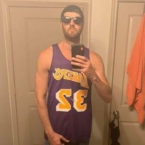 Meet your Posher, Connor